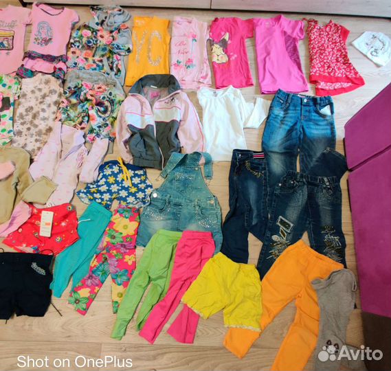 Одежда для девочки пакетом 110-116
