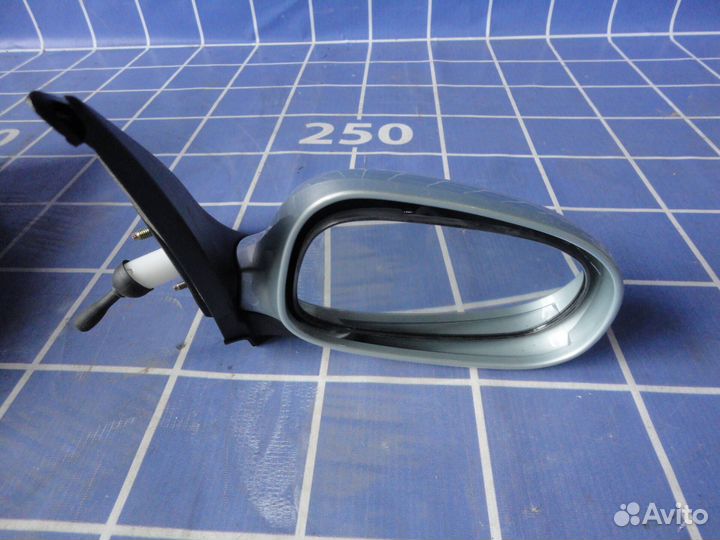 Зеркало правое Nissan Almera Classic