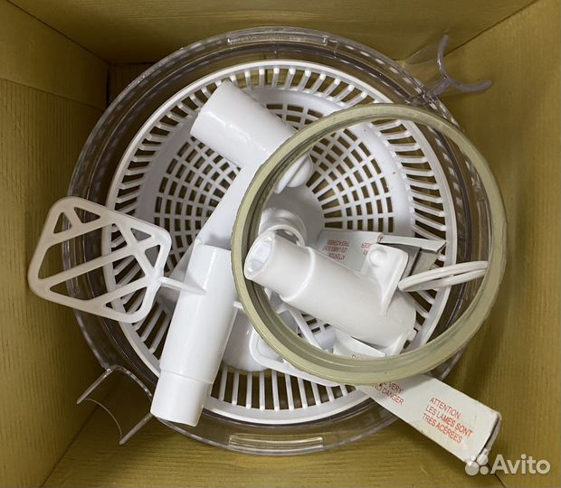 Кухонный комбайн блендер соковыжималка ручная