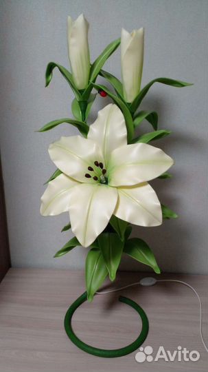 Светильник Лилии