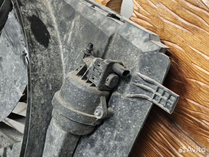 Вентилятор радиатора Mercedes W204 C