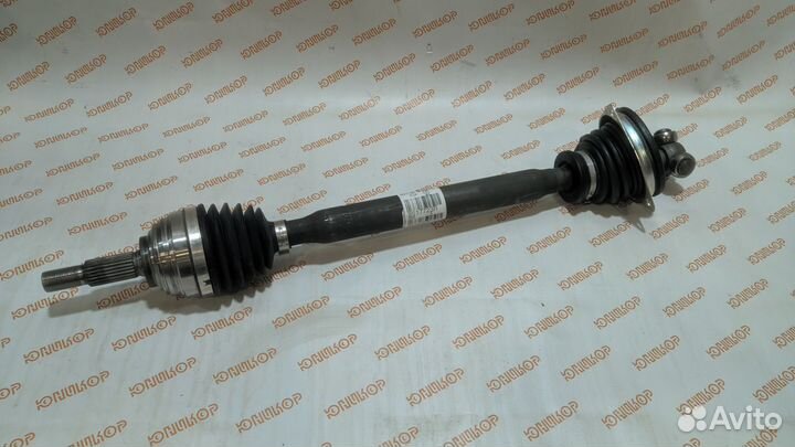 Привод колеса левый Largus Logan