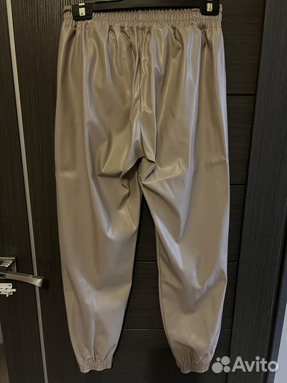 Брюки женские из экокожи 50