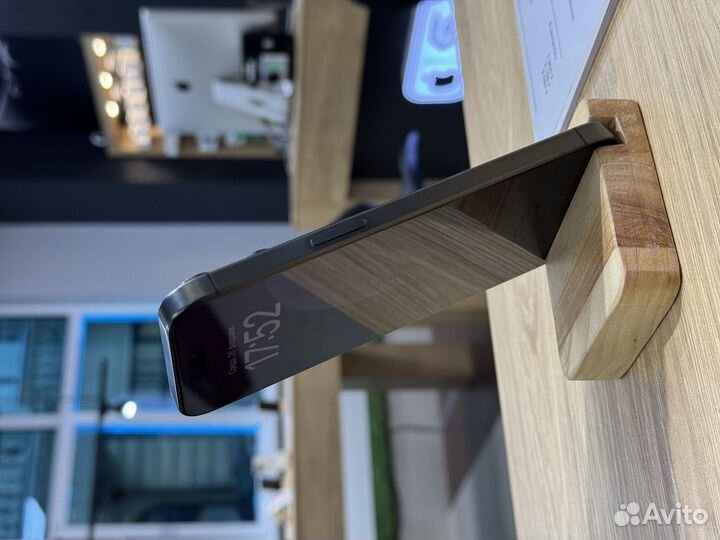 iPhone 15 Pro Max, 256 ГБ