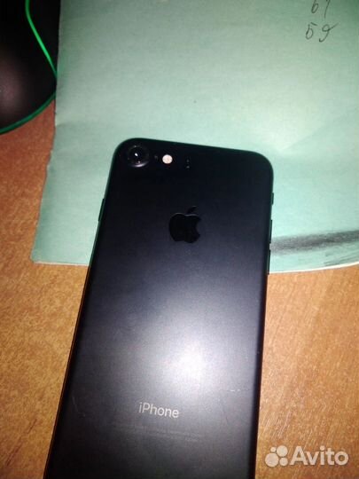 iPhone 7, 32 ГБ