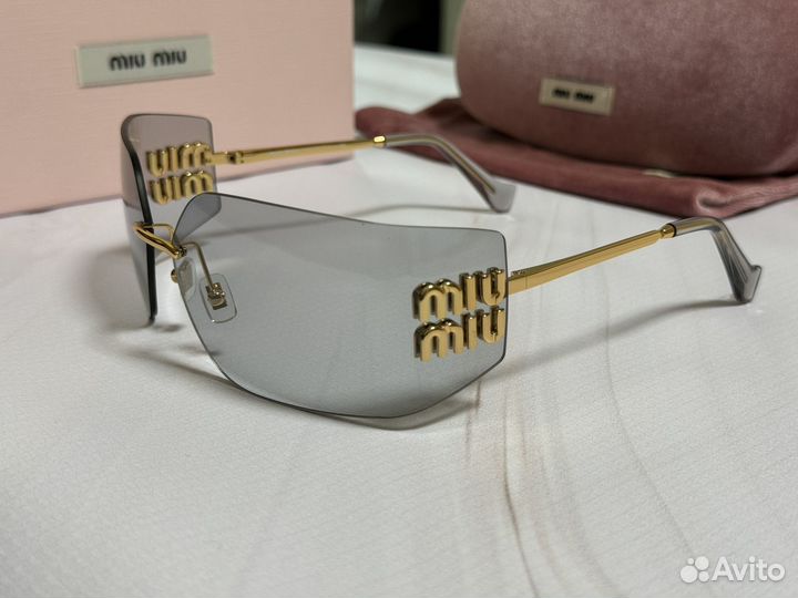 Очки Miu Miu MU54YS