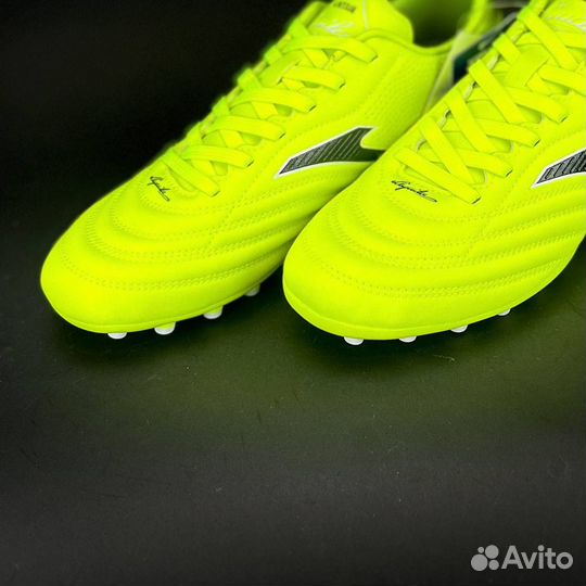 Футбольные бутсы Mizuno оригинал 100%