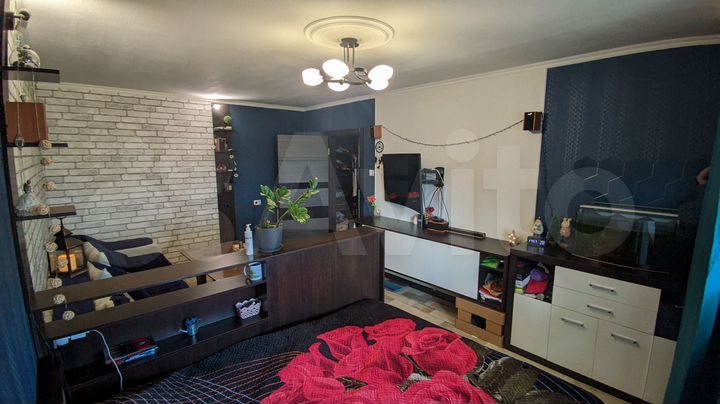 2-к. квартира, 60 м², 9/9 эт.