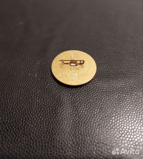 Значок Советские хоккеисты. Сараево 1984г. Этпк