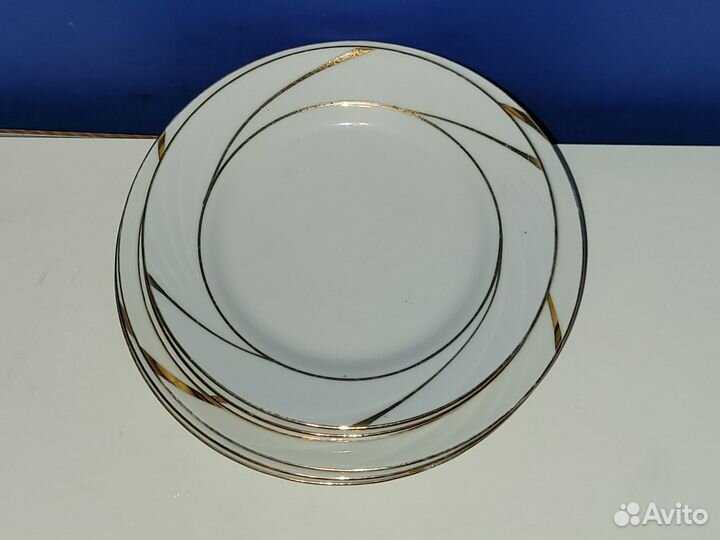 6 тарелок (Добрушский фарфоровый завод, Беларусь)