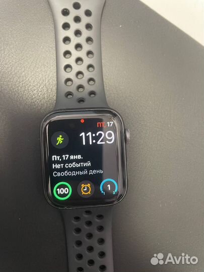 Apple Watch Nike Series 5, 44 мм