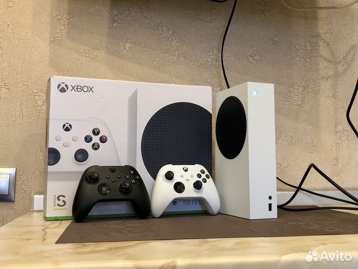 Xbox series s +400 игр