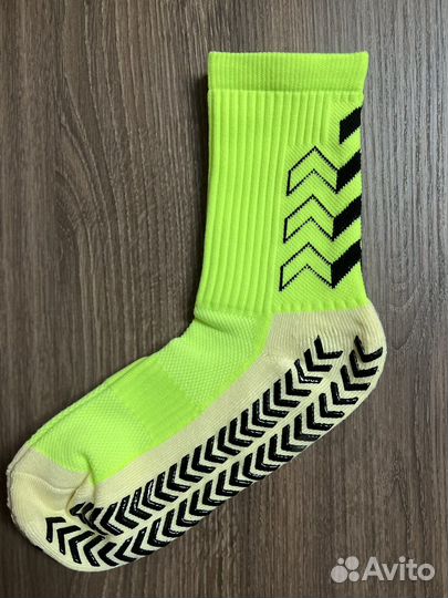 Спортивные носки с захватом