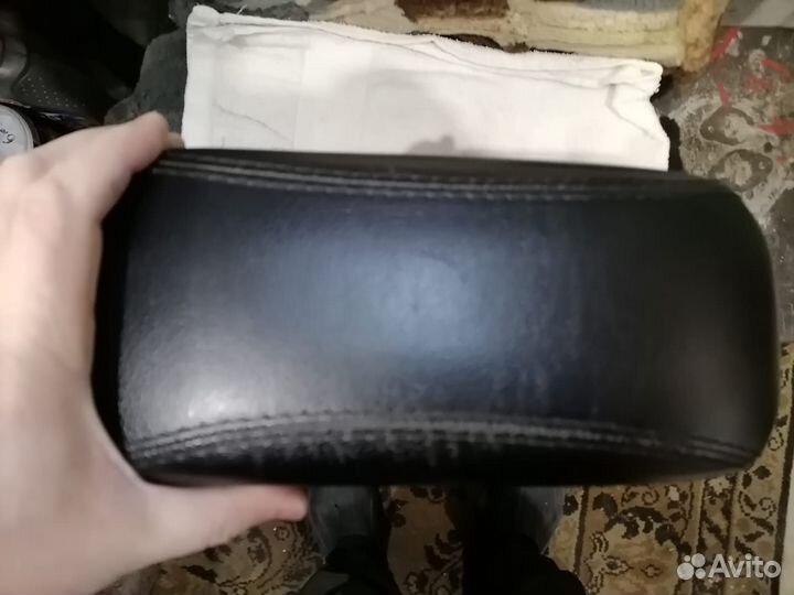 Подлокотник на LADA largus