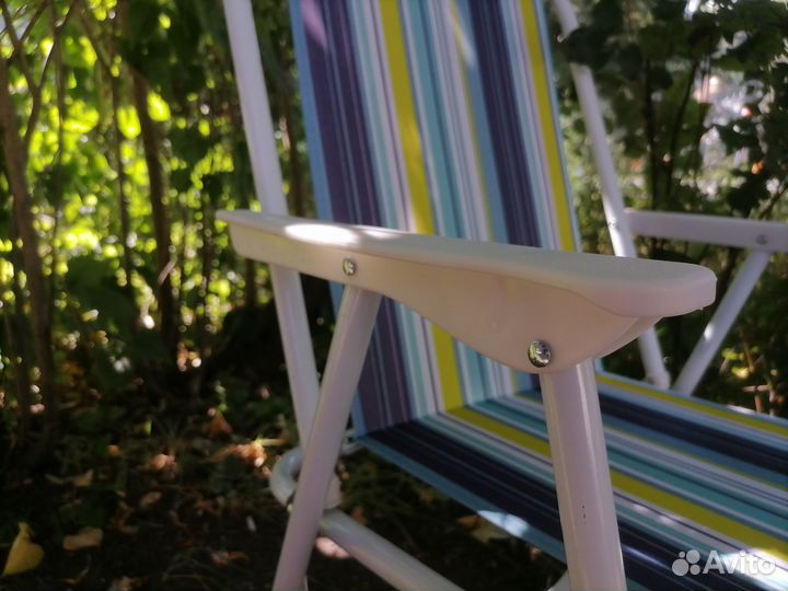 Кресло шезлонг складное