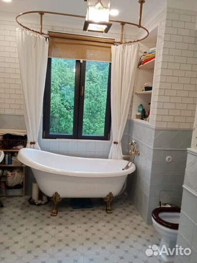 Карнизы для овальных ванн. Эксклюзивные карнизы