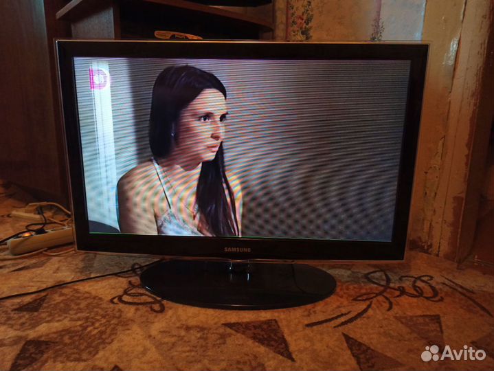 Телевизор samsung