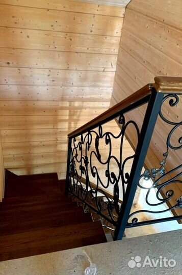 Лестницы г-образные