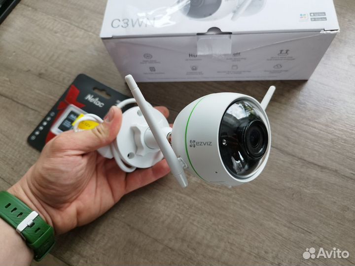 Камера видеонаблюдения с датчиком движения