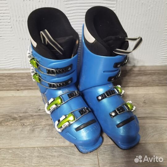 Горнолыжные ботинки Lange 21,5 Lange 22,5