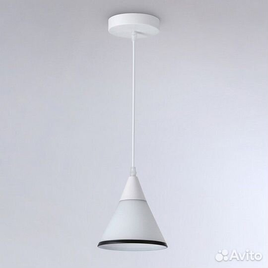 Подвесной светильник Ambrella Light TR TR3166
