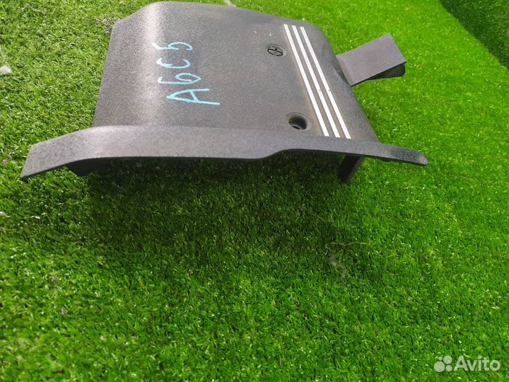 Крышка двс декоративная Audi A6 C5