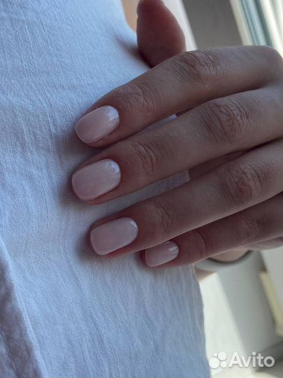 Маникюр / Педикюр / Наращивание ногтей