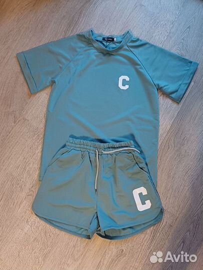 Женский летний костюм с шортами