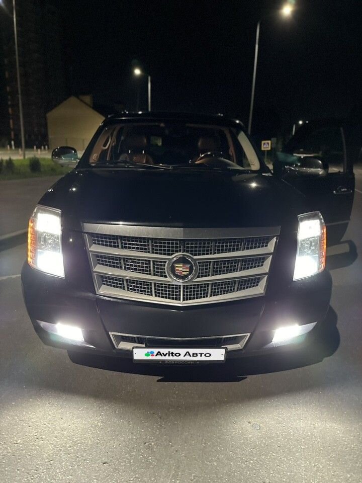 Cadillac Escalade: фото владельца