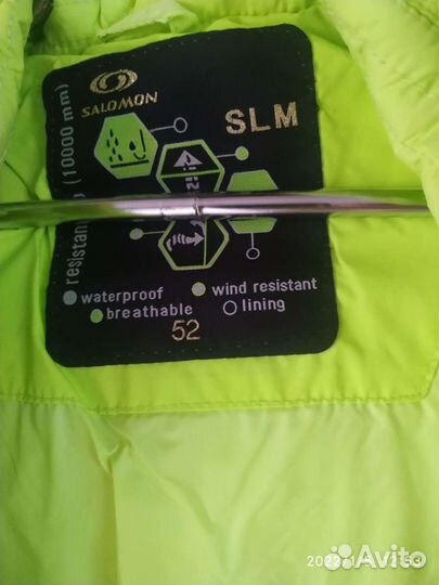 Пуховик зимний женский