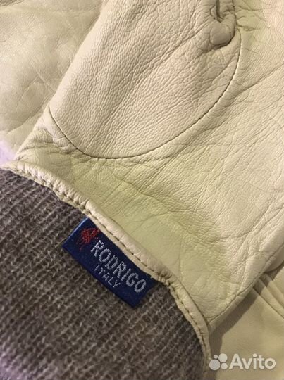 Перчатки женские кожаные италия