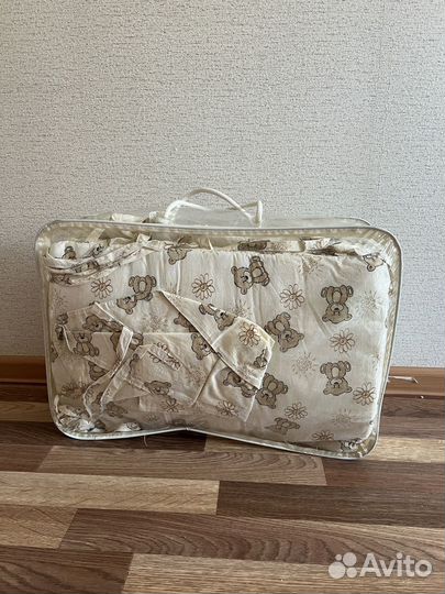 Подушки - бортики на детскую кроватку