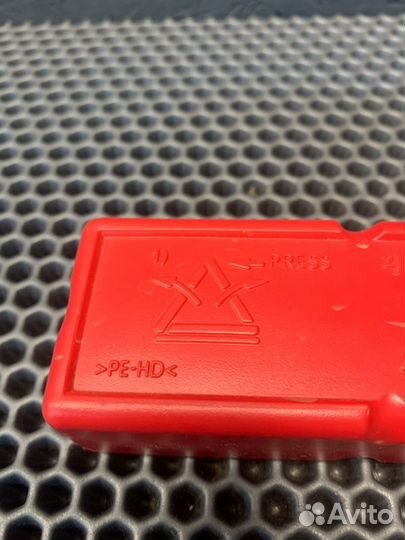 Знак аварийной остановки Bmw X7 G07 M-pack B57D30