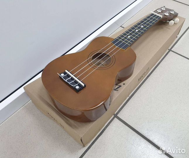 Укулеле belucci коричневая