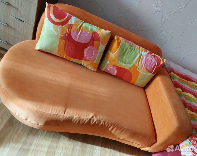 Диван. Тахта