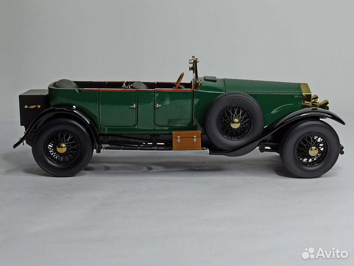 Rolls-Royce Phantom Green Kyosho 1:18