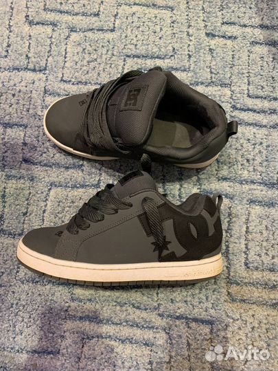 Dc shoes court graffik