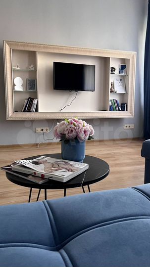 2-к. квартира, 61 м², 4/18 эт.