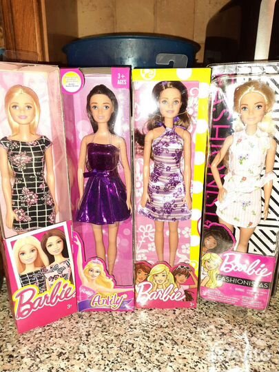 Куклы новые Барби, костюм фигуристки