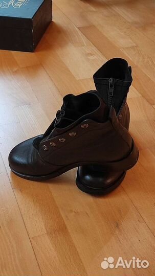 Ботинки женские 37 размер