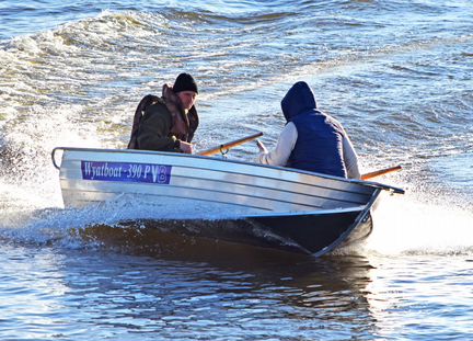 Алюминиевая моторная лодка Wyatboat 390Р новая