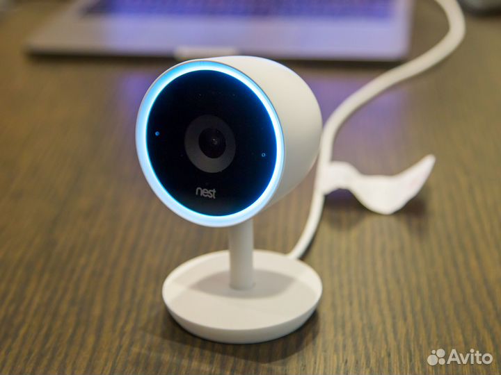Умная камера видеонаблюдения Nest Cam iQ