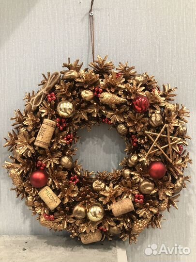 Новогодний венок ручной работы