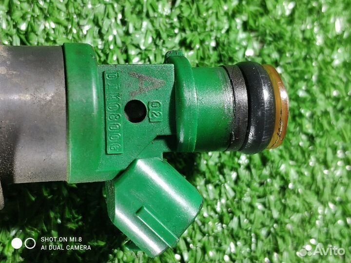 Форсунка топливная Mitsubishi Lancer Cedia 4G15 gd