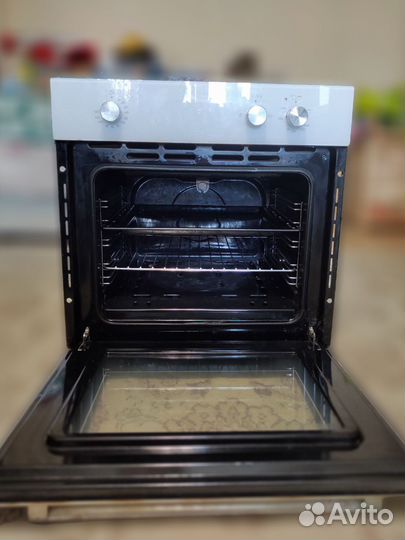 Газовый духовой шкаф Whirlpool AKP 807 WH