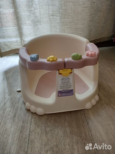 Стульчик для купания с раздвижным поручнем