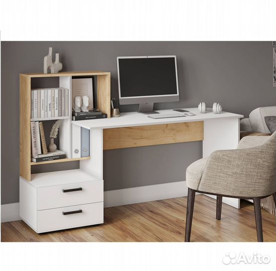 Письменный стол