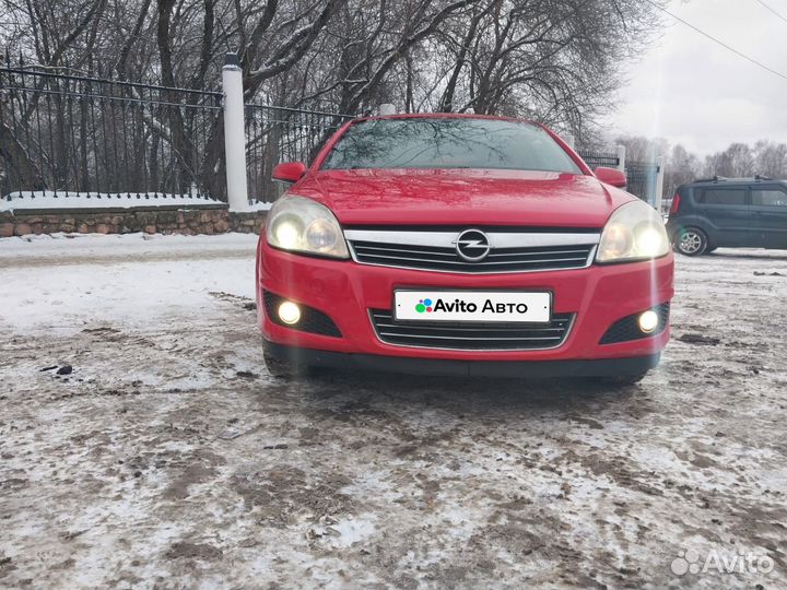 Opel Astra 1.8 МТ, 2008, 220 000 км