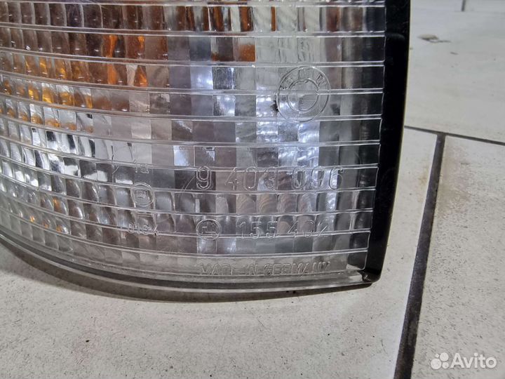 Поворотник правый BMW 3 Series (E36)