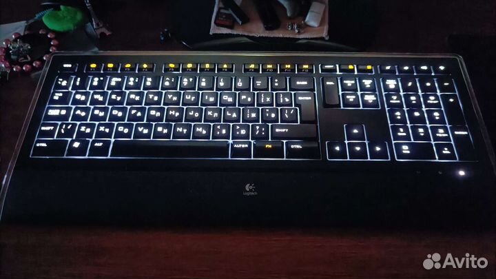 Клавиатура logitech illuminated keyboard